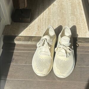 CROCS Women's Cream Sneakers